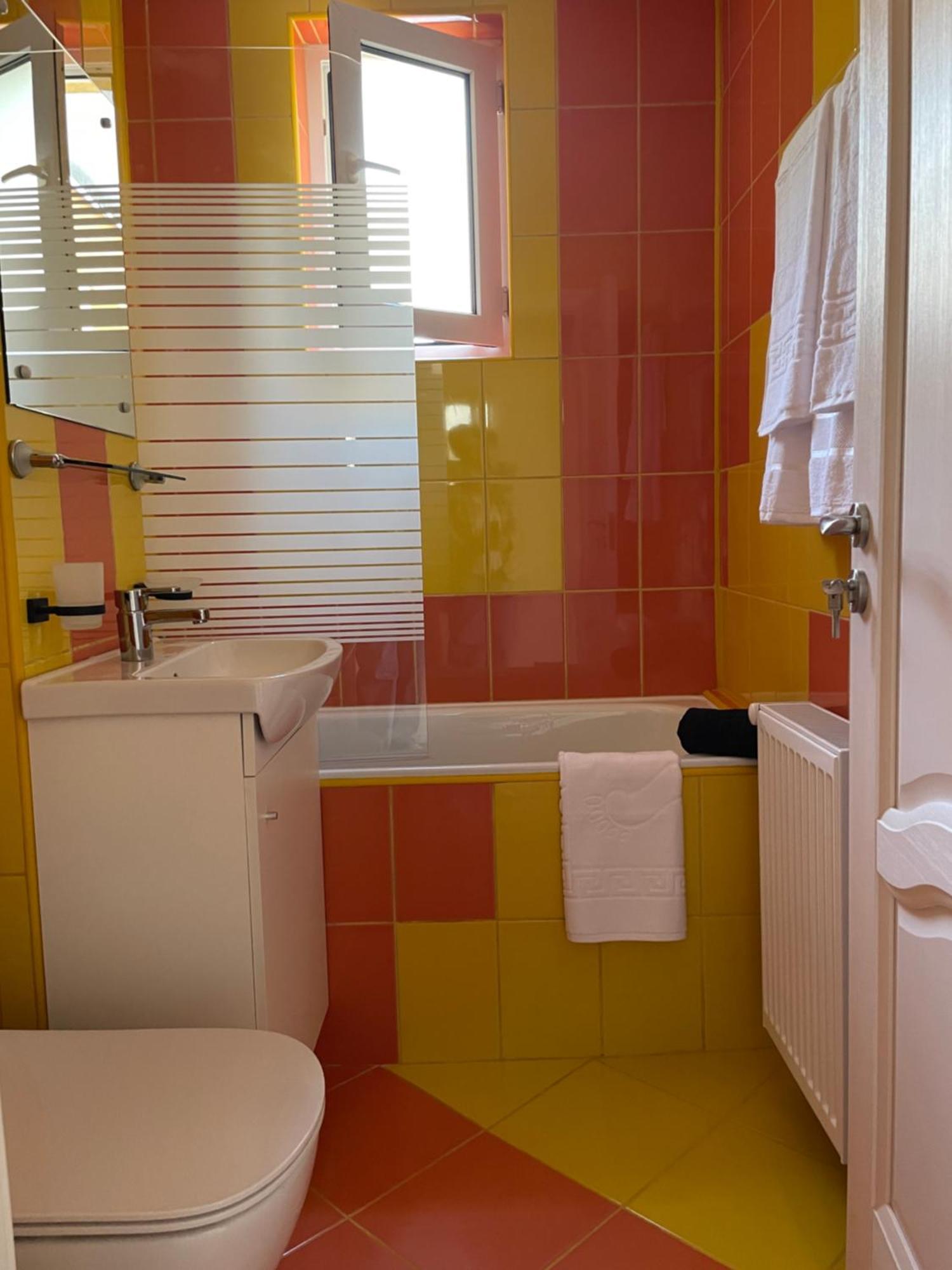 Apartament A&A Gura Humorului Bagian luar foto